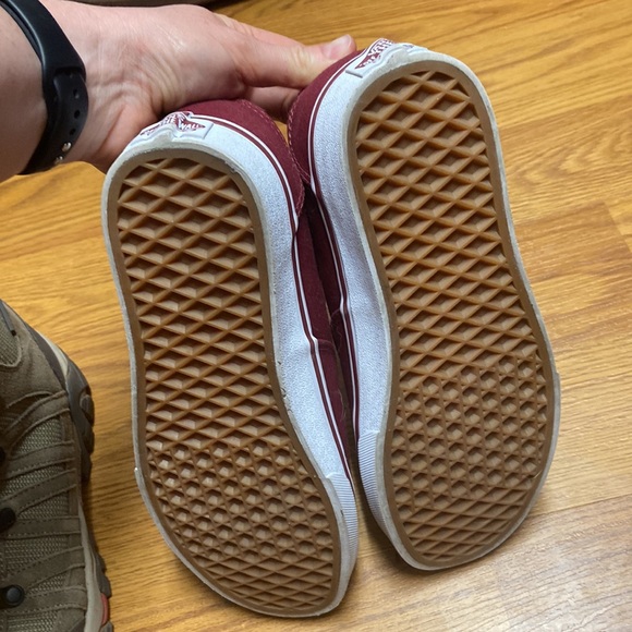 Maroon Vans - Picture 3 of 4